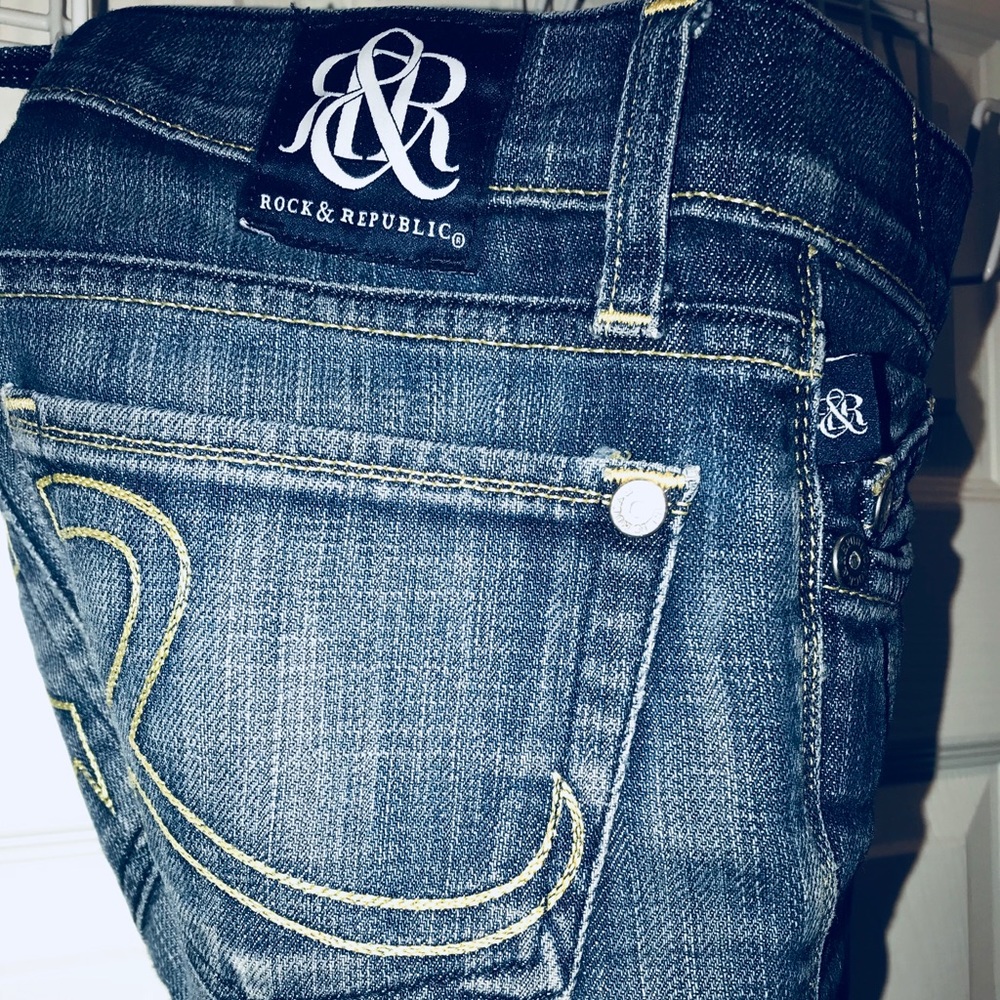ROCK&REPUBLIC WOMENS JEANS